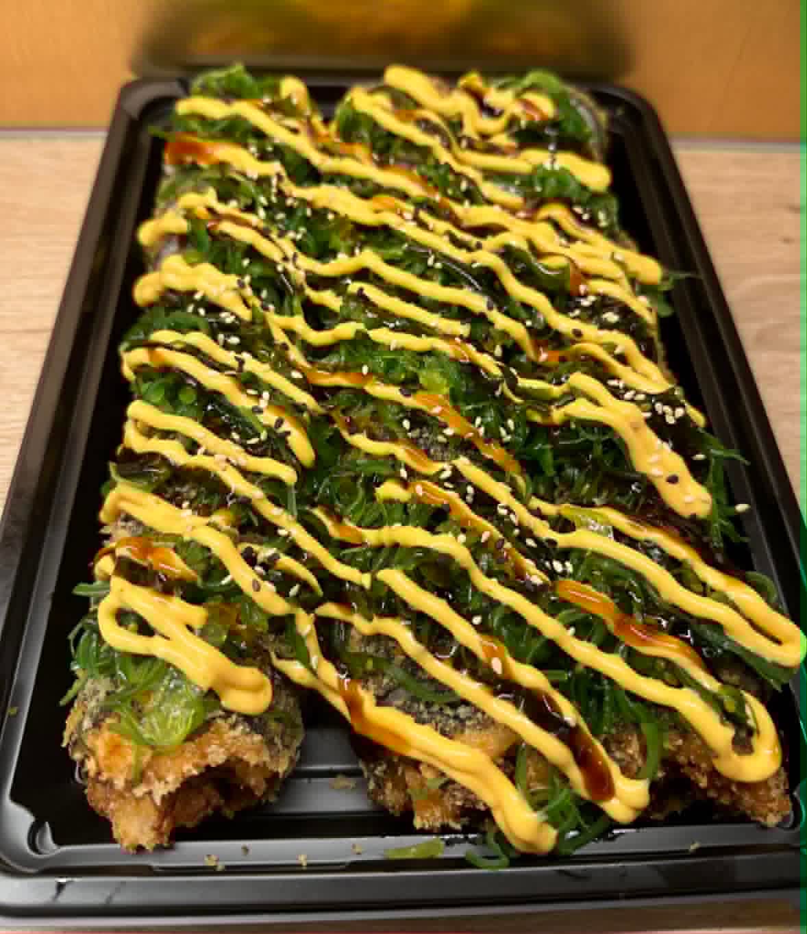 Maki kylling fritert med sjøsalat